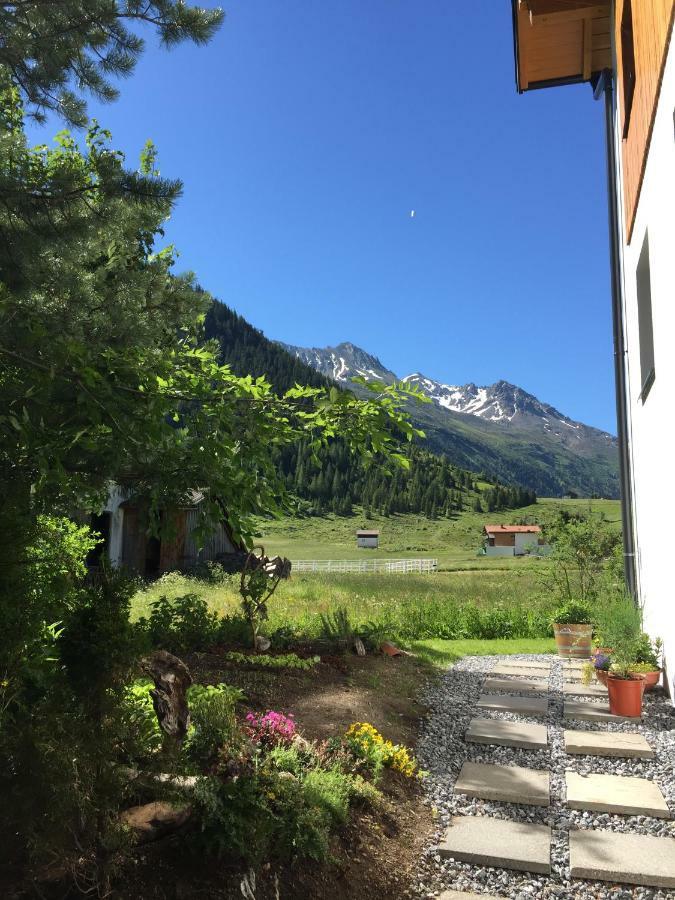 Nonas B&B Galtür Exteriér fotografie